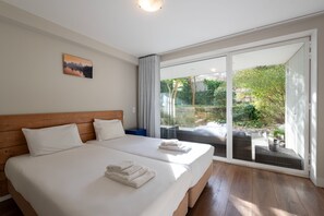 1 bedroom, Internet, bed sheets - 144 Santa Catarina Garden House A (Porto)