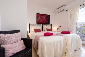 5 camere, Wi-Fi gratuito, lenzuola