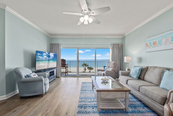 Smart TV - Beachfront 2br/2ba condo on the 4th floor with free beach chairs included! (Panama City Beach)