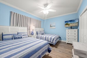 2 slaapkamers, een strijkplank/strijkijzer, gratis wifi, beddengoed