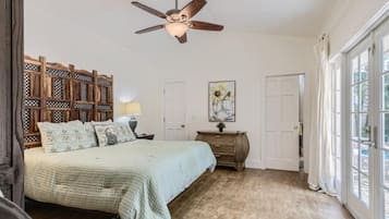 House, Multiple Beds (Palm Beach Oasis 3bd 3ba Private Po) | 3 bedrooms