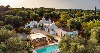 Trulli Magalò with Pool