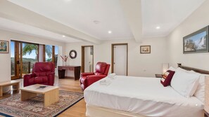 4 عدّة غرف نوم ومكواة/لوح كي وسرير سفر وواي فاي مجانًا