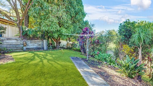 Avalon 2 - pet friendly piece of paradise