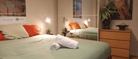 3 bedrooms, iron/ironing board, travel crib, free WiFi