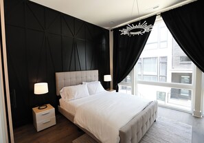 3 bedrooms, iron/ironing board, free WiFi, bed sheets - Luxe Nashville 3-bedroom Townhouse w/rooftop deck (Nashville)