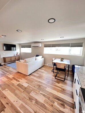 Living area - The Beach Bunker (Old Orchard Beach)