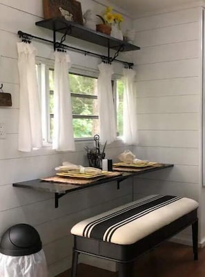 Dining - LINVILLE Nostalgic Mountain Farm Glamping Camper on Wedding Venue, 10 acre farm (Linville)