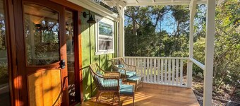 Quiet & Private Retreat w/Outdoor Soaking Tub
