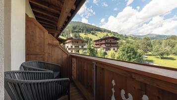 デラックス スイート バルコニー マウンテンビュー | マウンテン ビュー