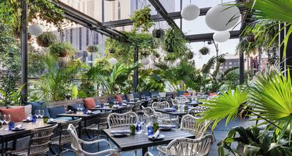 Copper Vine Winepub & Inn