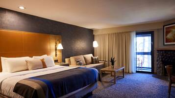 Een kluis op de kamer, een strijkplank/strijkijzer, gratis wifi