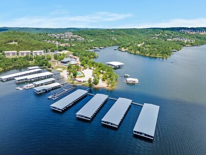 Rock Lane Resort & Marina