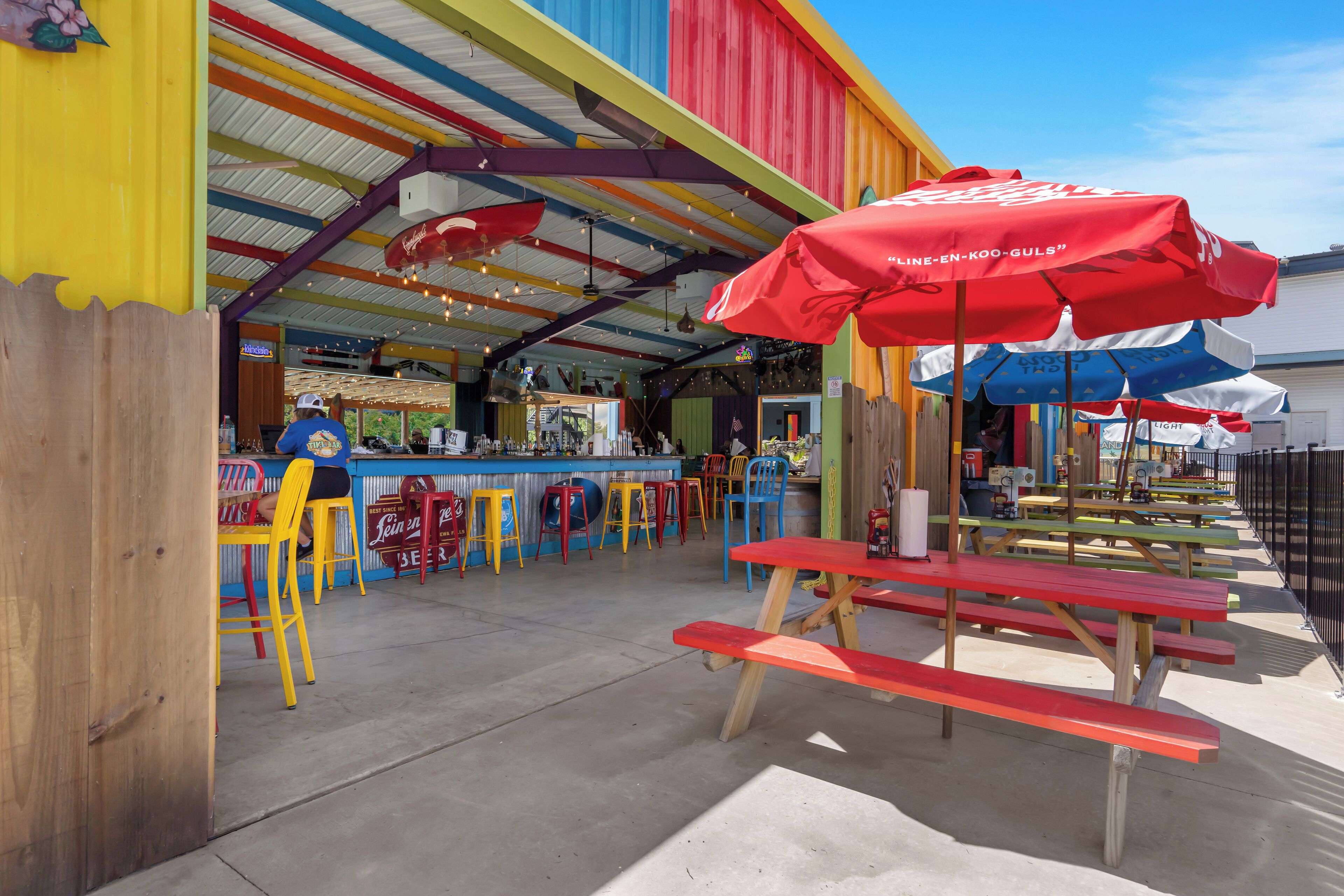 Poolside bar