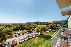 Property grounds - S329 - Sirolo, renovated three-room apartment near the center (Sirolo)