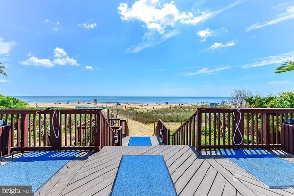 Property grounds - The Capri Condominium Ocean City 2 Bedroom 2 Bath, 8 Guests, Year Rd Indoor Pool (Ocean City)
