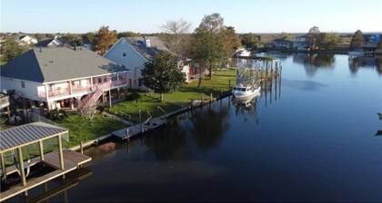 Mardi Gras Escape: 25 Min to Parades/ Quiet Nights