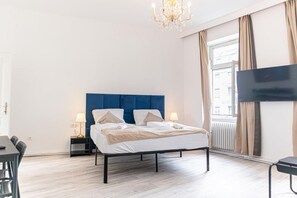 2 chambres, fer et planche Ă repasser, Wi-Fi, draps fournis