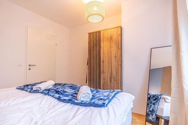 1 bedroom, iron/ironing board, WiFi, bed sheets