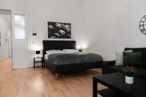 2 室のベッドルーム、WiFi、ベッドシーツ