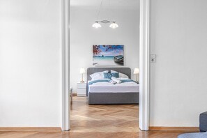 6 Schlafzimmer, Bügeleisen/Bügelbrett, WLAN, Bettwäsche