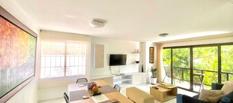 Apartamento Amplio, Tranquilo , Cómodo y Seguro a 5 min de CC Buenavista, Viva