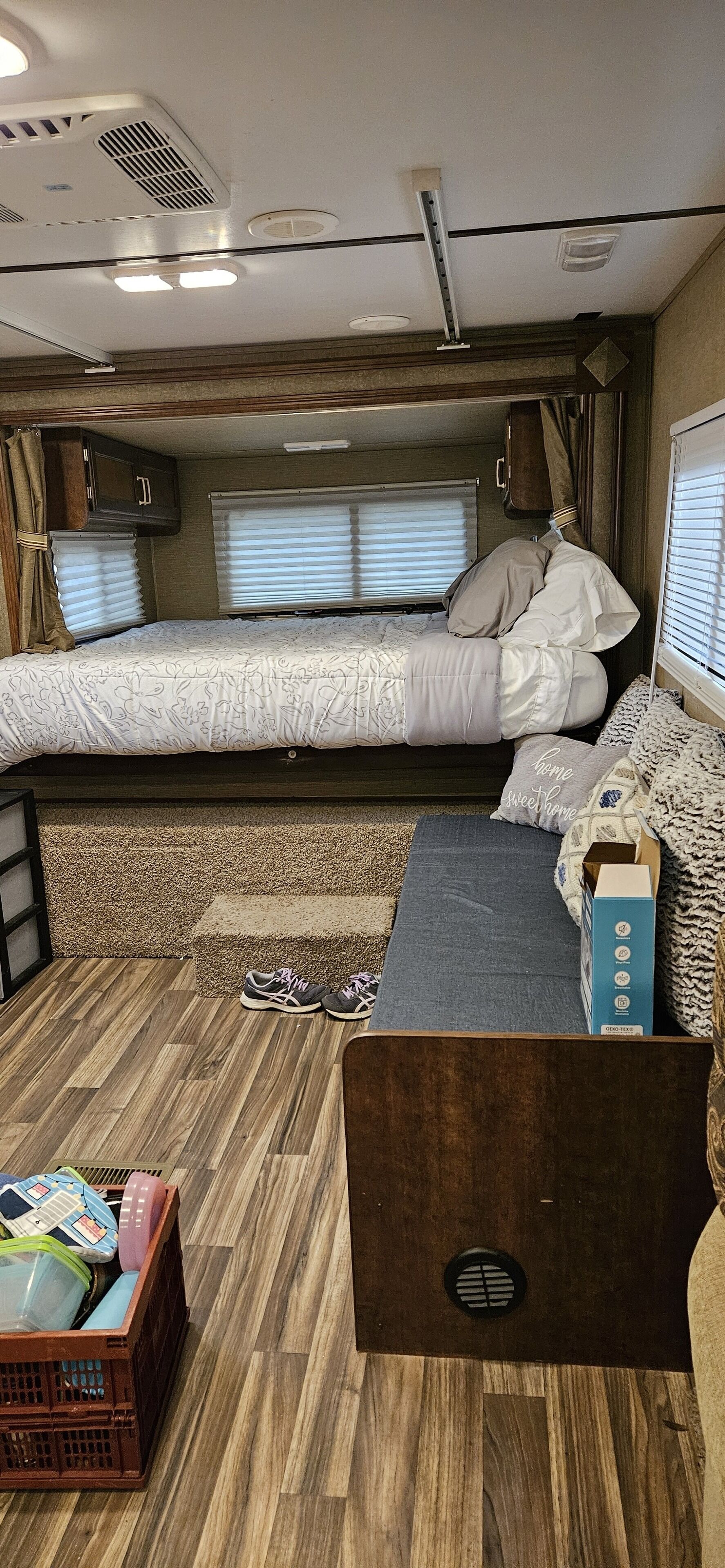 Cozy RV in Serene Ocala with WiFi, AC