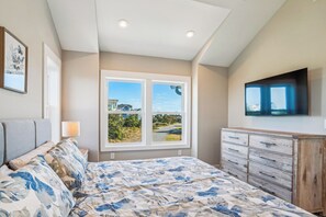 5 bedrooms, free WiFi, bed sheets