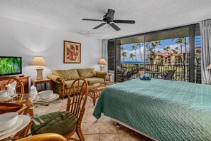 Iron/ironing board, free WiFi, bed sheets - Papakea D206 - Ocean and pool views (Lahaina)