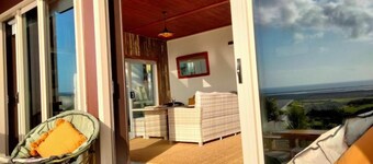 Luxury Beach Bach Karikari