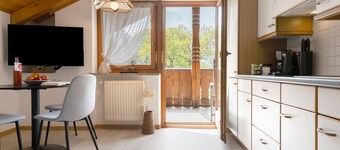 Apartment 'Mayr Apartments Sechs' with Mountain View, Balcony and Wi-Fi