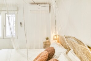 2 slaapkamers, een strijkplank/strijkijzer, gratis wifi, beddengoed