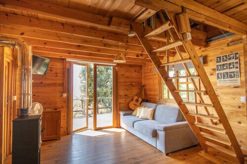 Chalet 'Villa A Croce' avec piscine privée, terrasse privée et Wi-Fi