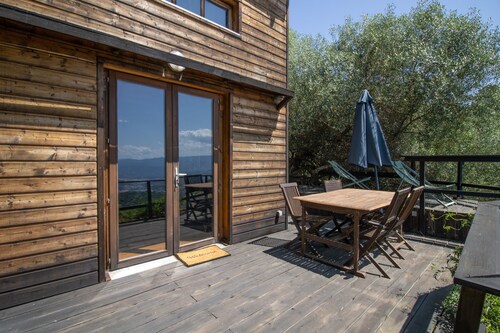 Chalet 'Villa A Croce' with Private Pool, Private Terrace and Wi-Fi