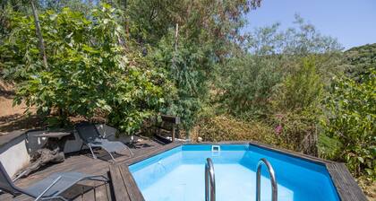 Chalet 'Villa A Croce' avec piscine privée, terrasse privée et Wi-Fi