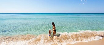 Holiday Home 'Bellavista Luxury Vista Mare' with Sea View, Wi-Fi and Air Conditioning