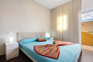 2 quartos, Wi-Fi de cortesia, roupa de cama