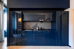 Fridge, oven, stovetop, dishwasher - Sky Suite - My Home in Como (Como)