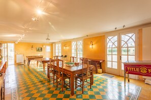 Games room