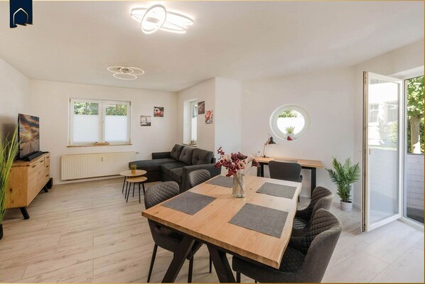 Imagen sin descripción, 1 de 27, botón