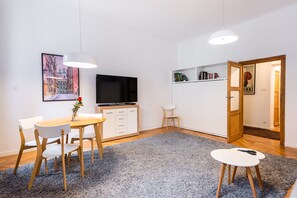 Dining - Old Town Market Place Apartment (Warszawa)