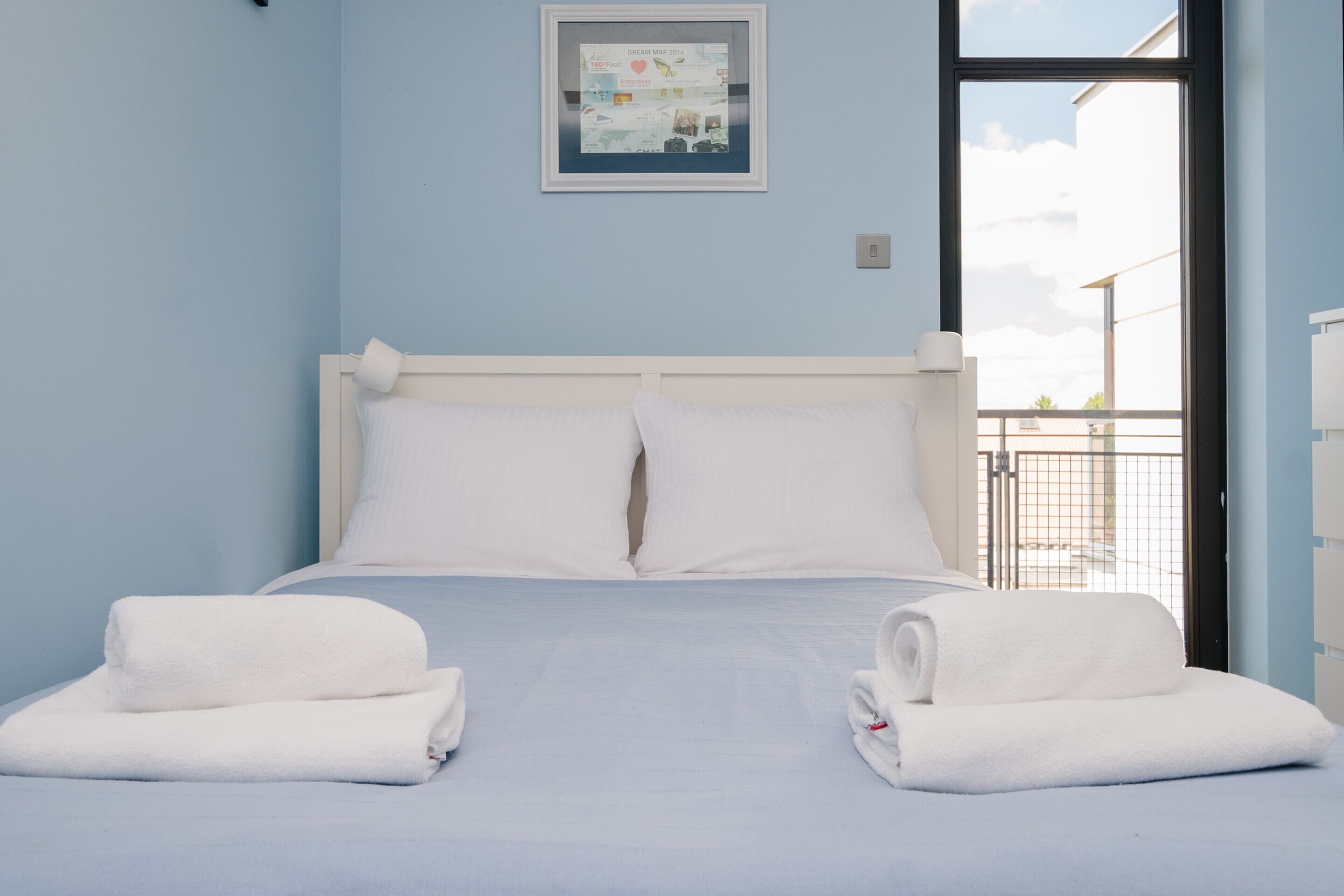 1 bedroom, iron/ironing board, WiFi, bed sheets