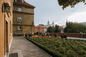 Outdoor dining - Old Town Market Place Penthouse (Warszawa)
