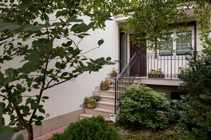 Exterior detail - Mokotów Cosy House Studio (Warszawa)