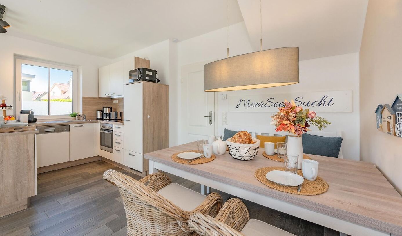 冰箱、微波炉、烤箱、炉灶