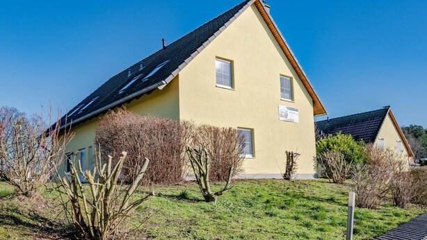 Exterior - DHH Golfblick - Ruhig Gelegene Dhh,150 m vom Wolgastsee, für Max. 6 Personen, mit Kamin und Wlan (Korswandt)