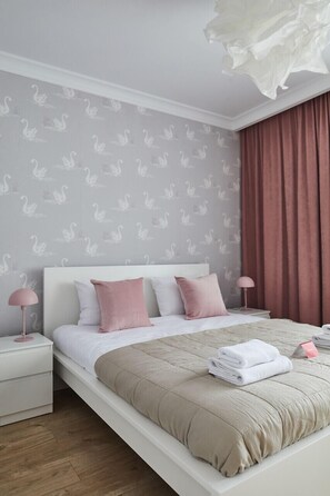1 bedroom, iron/ironing board, WiFi, bed sheets