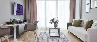 Metro Imielin 9th Floor Apartment