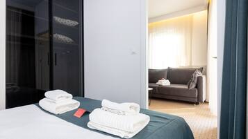 1 chambre, fer et planche à repasser, Wi-Fi, draps fournis