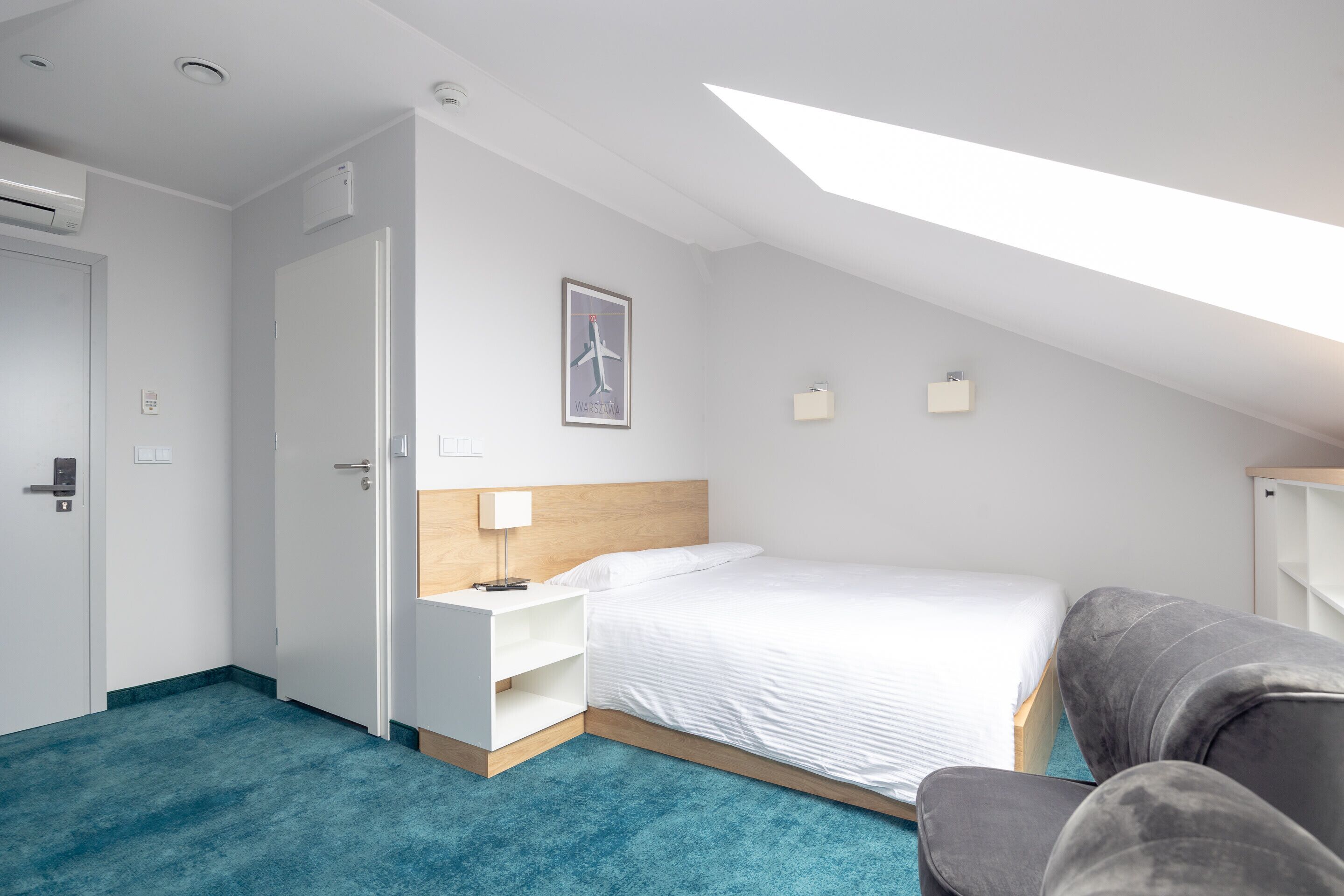 WiFi、ベッドシーツ